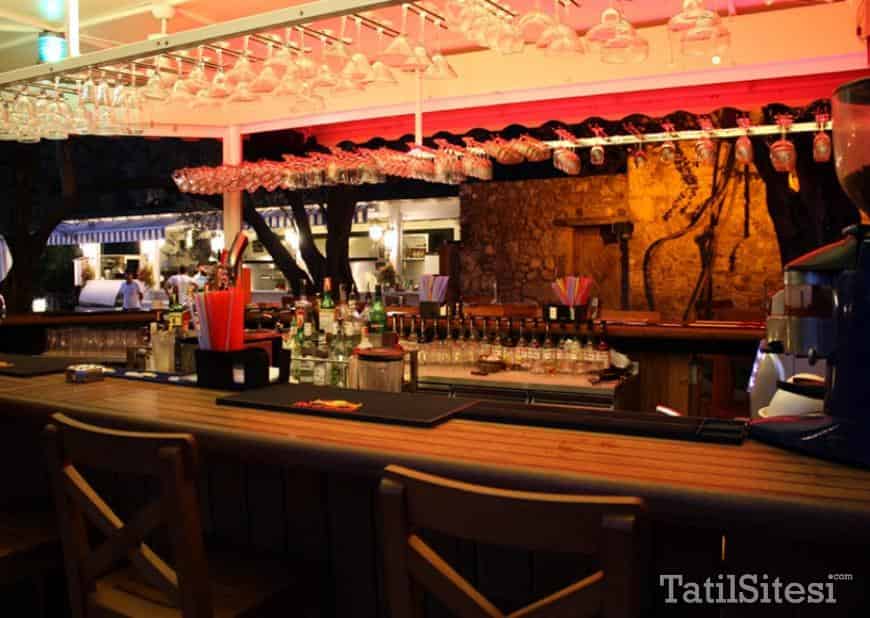 Suncity Hotel & Beach Club